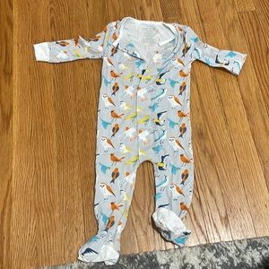 Magnetic me bird footie